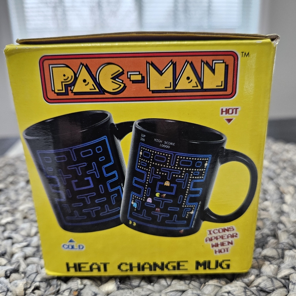 Pac-Man Heat Change Mug